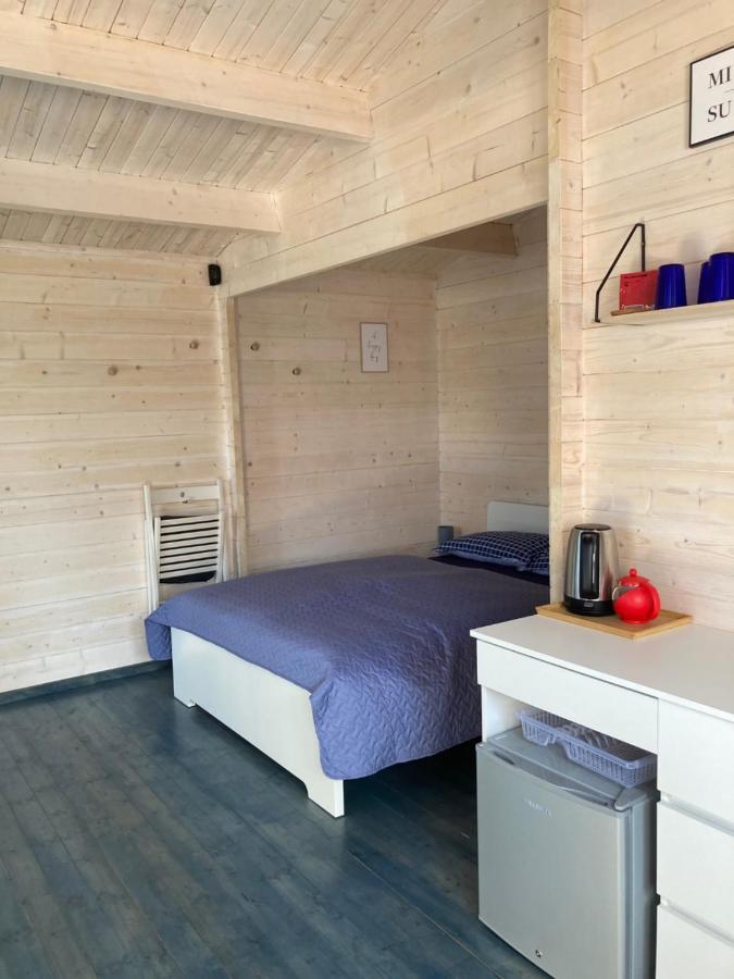 Отель Womocamp Holzhuette 1 Саулкрасты Экстерьер фото